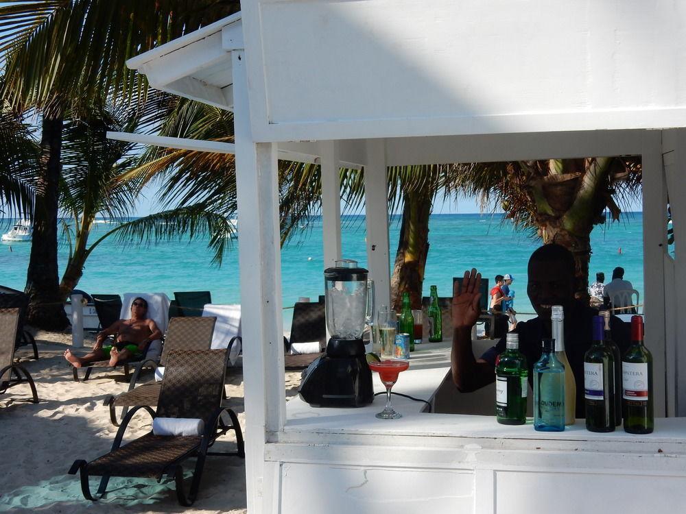 Apartahotel Green Coast Bavaro Exterior photo
